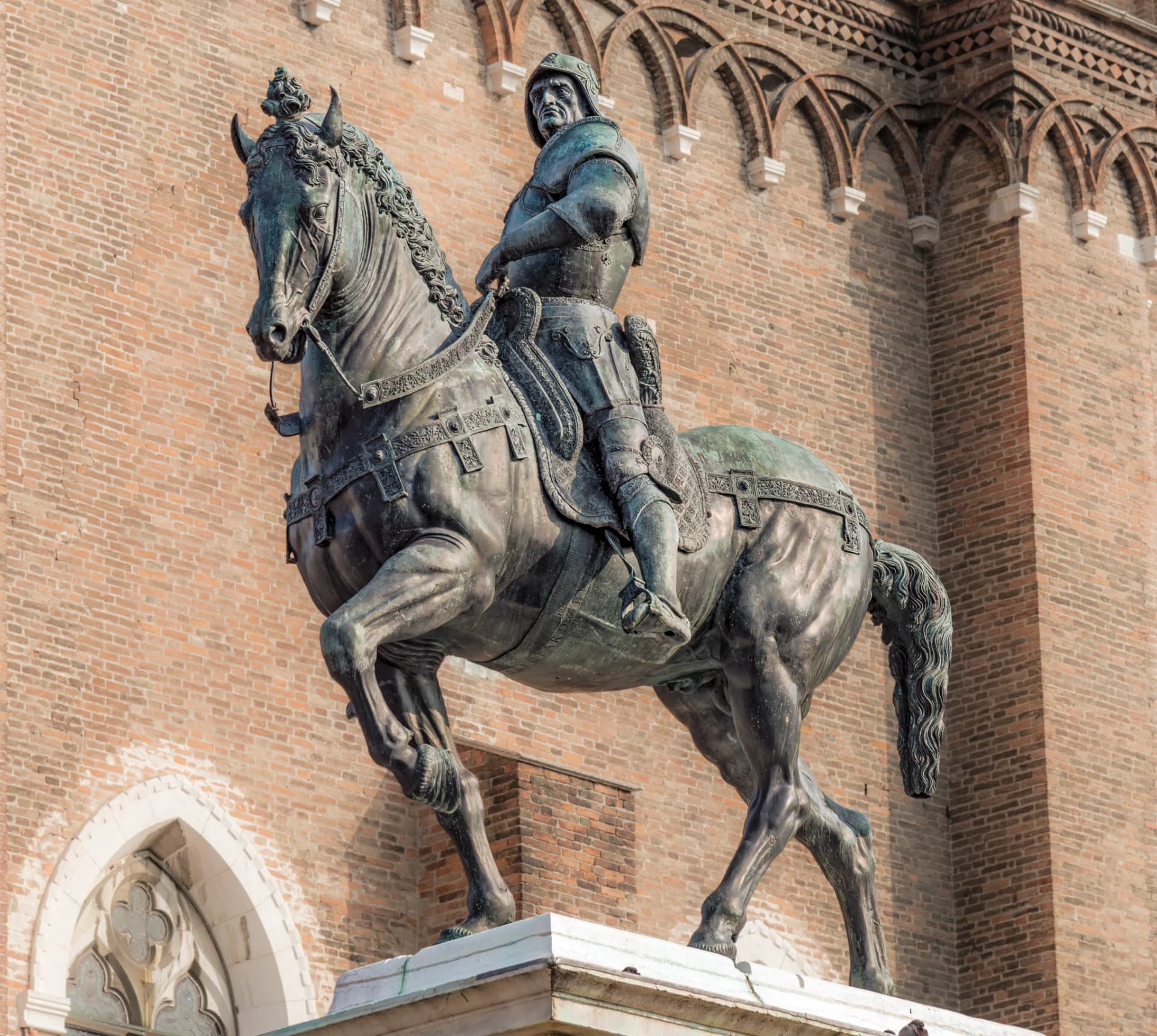 Andrea del Verrocchio, Monumento equestre a Bartolomeo Colleoni, Campo Santi Giovanni e Paolo, Venezia.