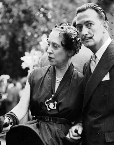 Elsa Schiaparelli, la Venere di Milo e Dalì