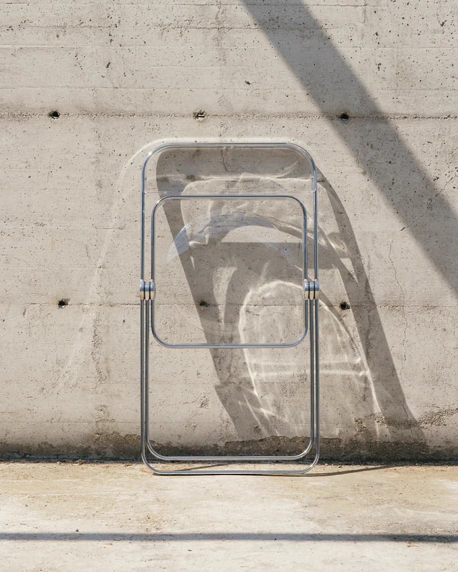 La sedia Plia di Giancarlo Piretti nel 1972 è entrata a far parte della collezione permanente del MoMA di New York.